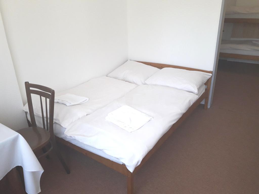 Hostel Sokol Troja 布拉格 外观 照片